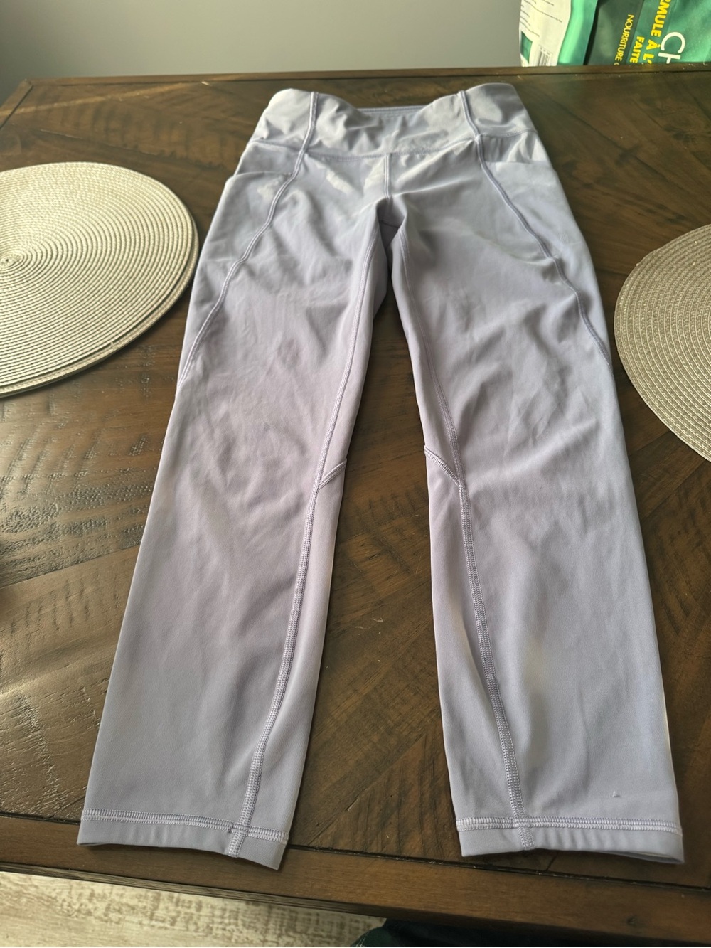 Lululemon size 6 time to sweat crops